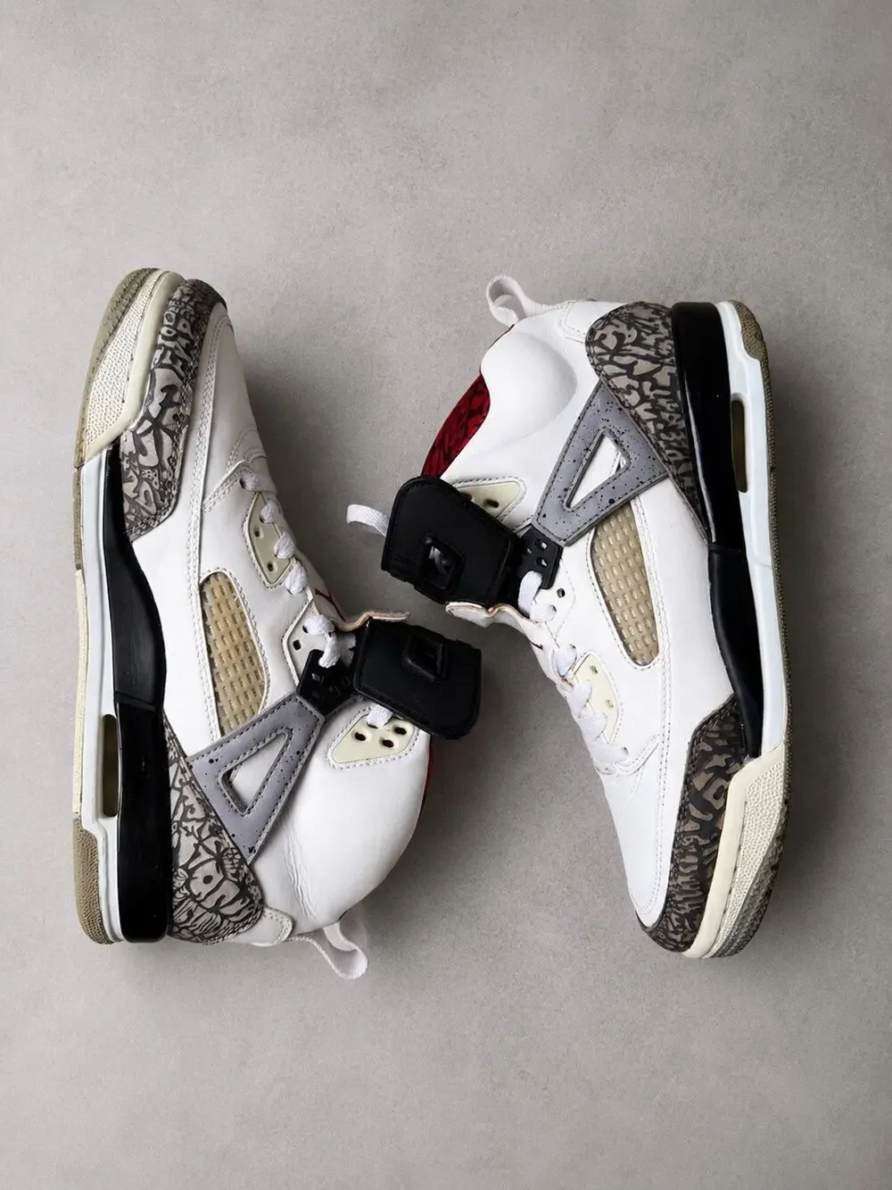 Jordan Spizike White‎ Red Black Grey High Top Basketball Sneaker Leather 7Y